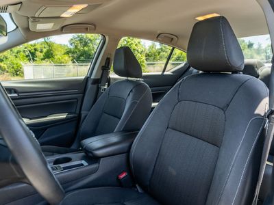 2025 Nissan Altima - Photo 18