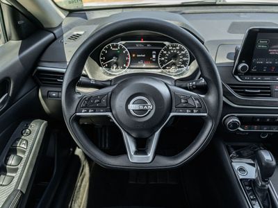 2025 Nissan Altima - Photo 21