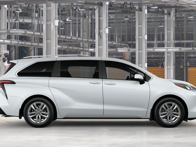 2026 Toyota Sienna — photo 12 view