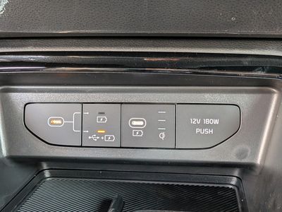 2026 Kia K5 — photo 30 view
