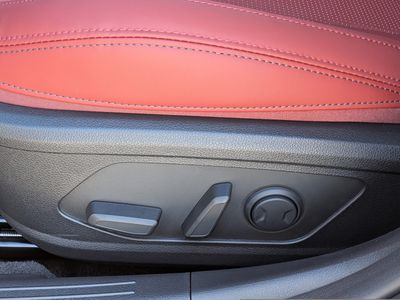 2026 Kia K5 — photo 21 view