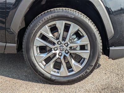 2019 Toyota RAV4 - Photo 10