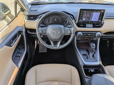 2019 Toyota RAV4 - Photo 15