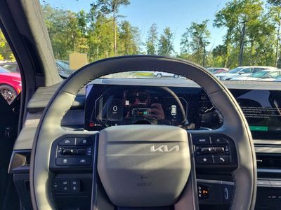 2027 Kia Telluride Hybrid - Photo 13