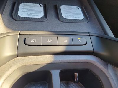 2027 Kia Telluride Hybrid - Photo 20