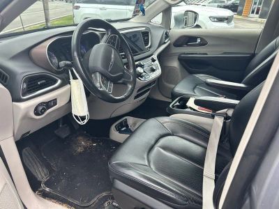 2019 Chrysler Pacifica — interior view