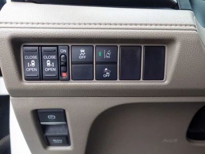 2019 Honda Odyssey - Photo 16
