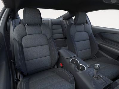2026 Ford Mustang - Photo 8