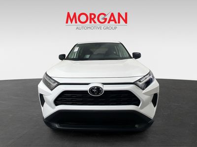2025 Toyota RAV4 - Photo 8