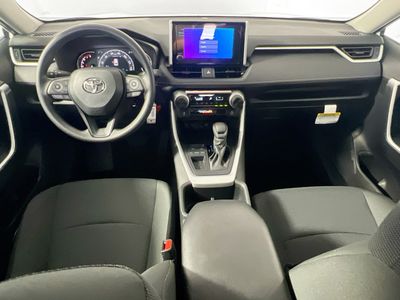 2025 Toyota RAV4 - Photo 25