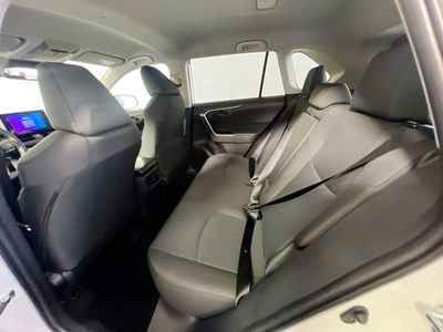 2025 Toyota RAV4 - Photo 24