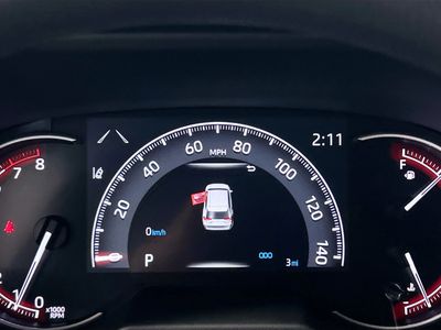 2025 Toyota RAV4 - Photo 19