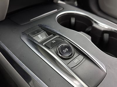 2016 Acura MDX - Photo 16