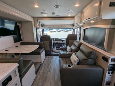 2025 Fleetwood Flair - Photo 3
