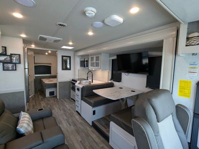 2025 Fleetwood Flair - Photo 24