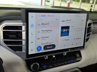 2023 Toyota Tundra Hybrid - Photo 24