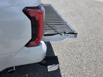 2023 Toyota Tundra Hybrid - Photo 39