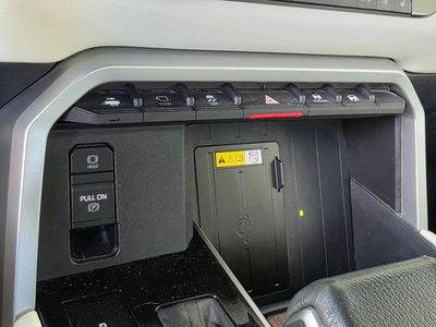 2023 Toyota Tundra Hybrid - Photo 27