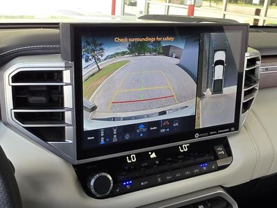 2023 Toyota Tundra Hybrid - Photo 15