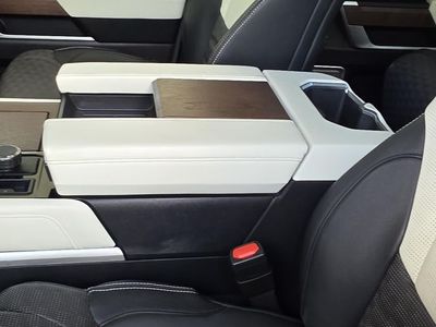 2023 Toyota Tundra Hybrid - Photo 9
