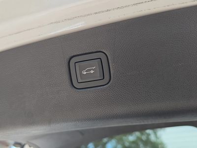 2022 Chevrolet Blazer - Photo 11