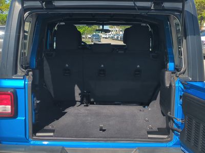 2022 Jeep Wrangler - Photo 13