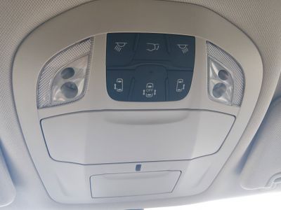 2023 Chrysler Pacifica — photo 18 view