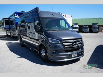 2025 Grech RV Strada-ion - Photo 1