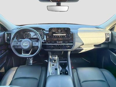 2025 Nissan Pathfinder - Photo 16