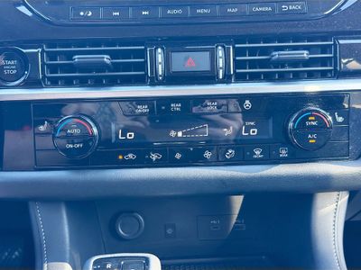 2025 Nissan Pathfinder - Photo 35