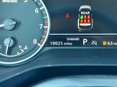 2025 Nissan Pathfinder - Photo 42