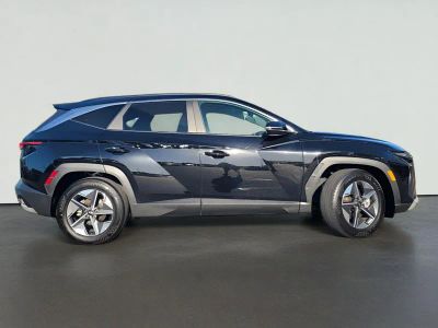 2025 Hyundai TUCSON — rear three-quarter view