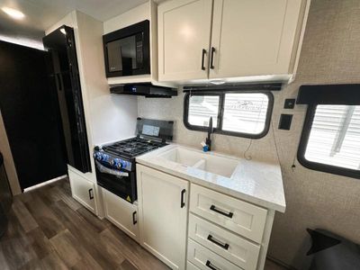 2026 Jayco Jay Flight SLX - Photo 17