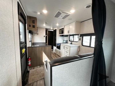 2026 Jayco Jay Flight SLX - Photo 3