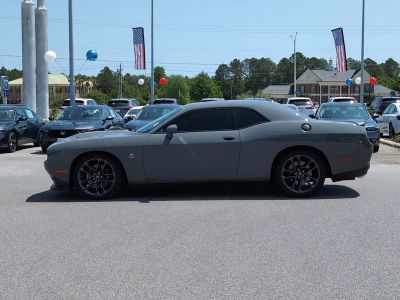 2023 Dodge Challenger - Photo 8