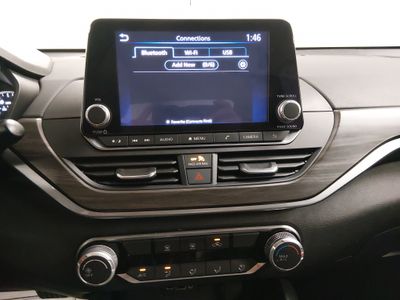 2024 Nissan Altima — photo 13 view