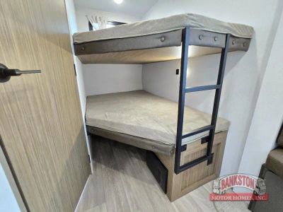 2027 Wildwood 26DBHD — photo 20 view