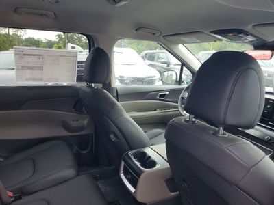 2026 Kia Carnival Hybrid - Photo 29