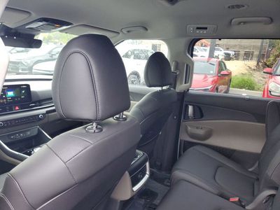 2026 Kia Carnival Hybrid - Photo 24