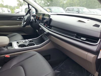 2026 Kia Carnival Hybrid - Photo 32
