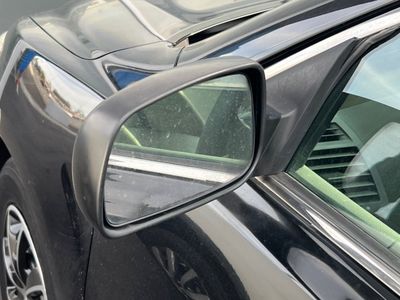 2011 Toyota Camry - Photo 19