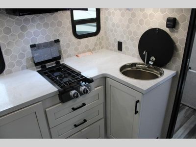 2025 Jayco Jay Feather Air - Photo 11