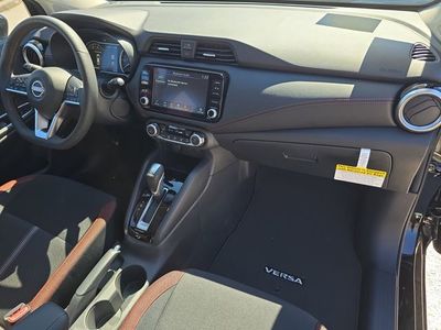 2025 Nissan Versa - Photo 11