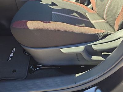 2025 Nissan Versa - Photo 20
