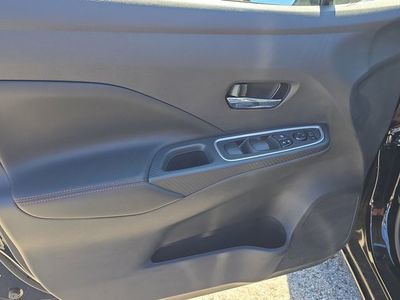 2025 Nissan Versa - Photo 17