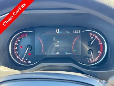 2024 Toyota RAV4 XLE - Photo 4