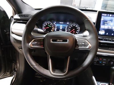 2024 Jeep Compass - Photo 12