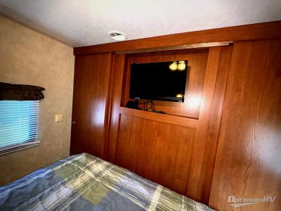 2015 Forest River Wildwood X-Lite — photo 13 view