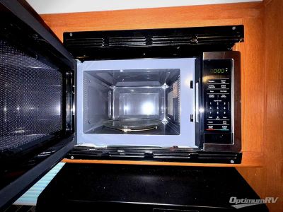 2015 Forest River Wildwood X-Lite — photo 8 view