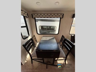 2022 Forest River RV Wildcat — photo 7 view